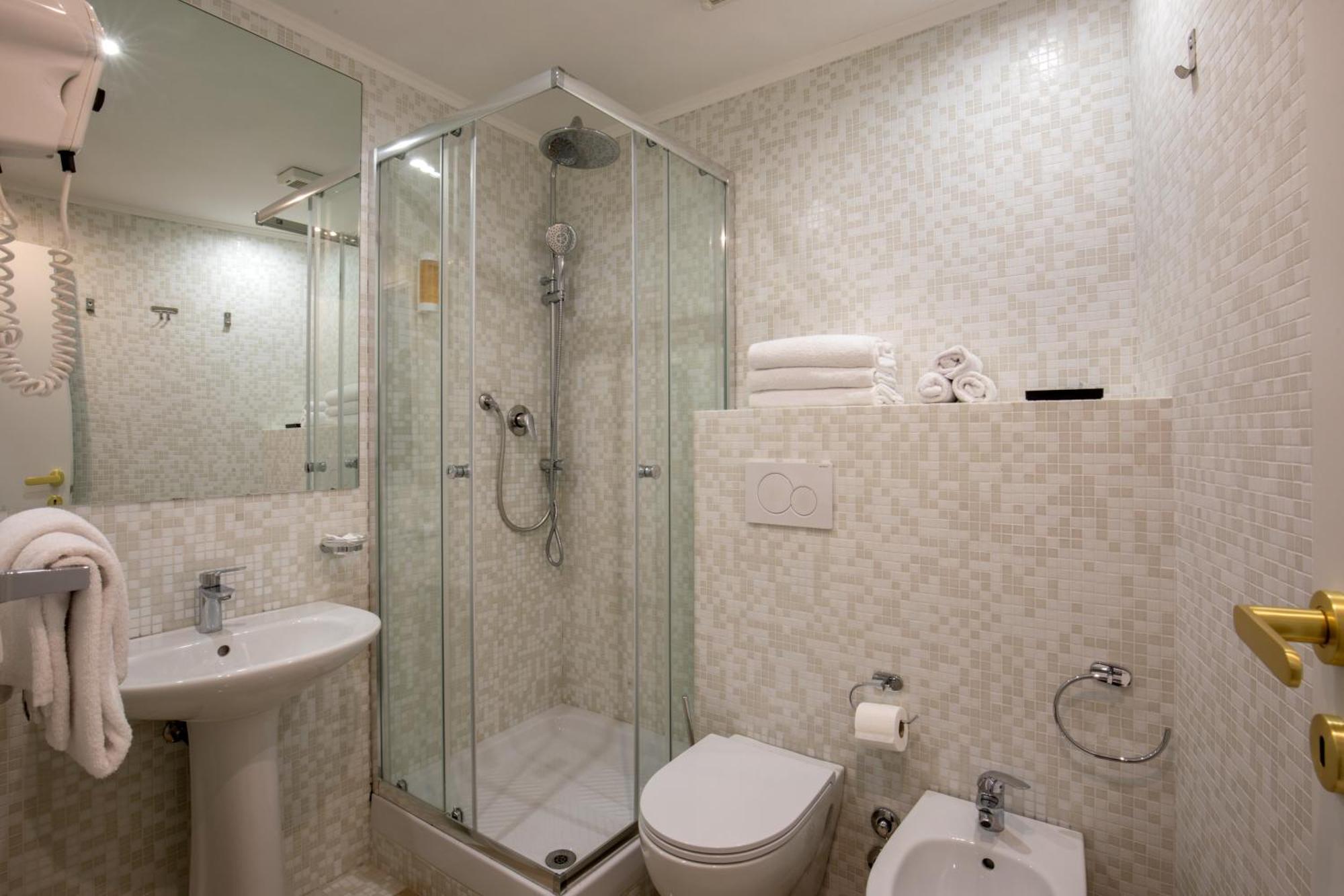 Amalia Suites By Remember Rome Roma Exterior foto